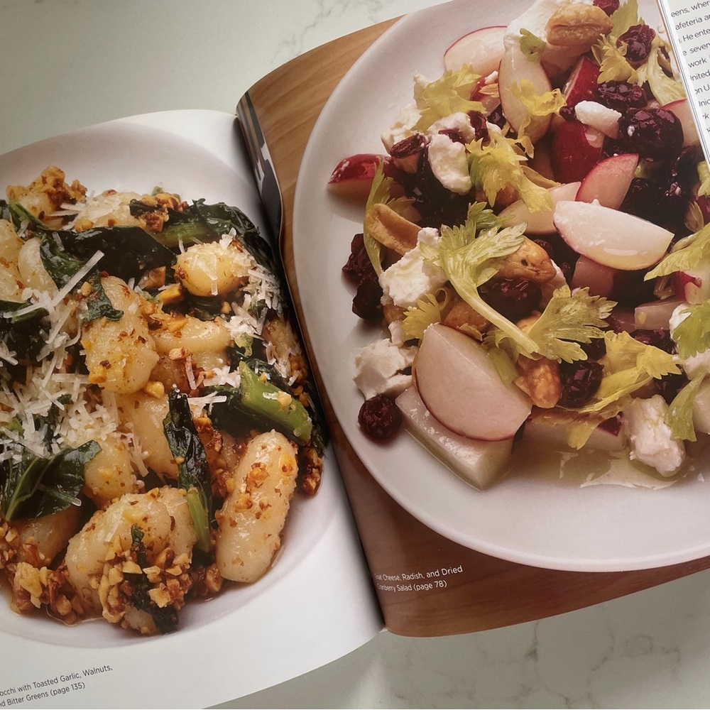 Two cookbook bundle, Rocco Dispirito, Rocco Gets Real & Rocco’s 5 Minute Flavor - Picture 8 of 9